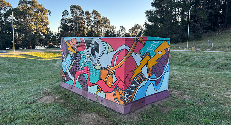 Jindabyne streetscape by Mike Shankster