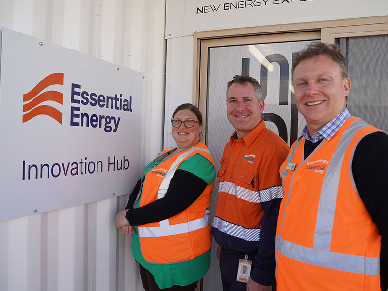 CSIRO and Essential Energy employees at Innovation Hub
