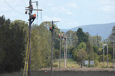 Multiple crews working on powerlines